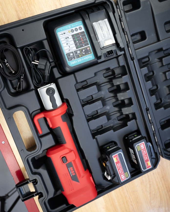 zaciskarka pex w zestawie